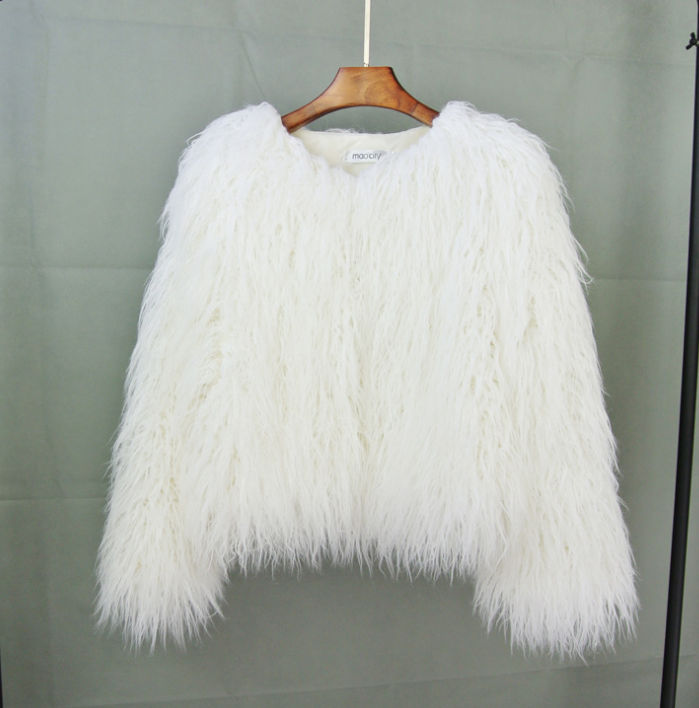 Fluffy kort jakke til kvinder