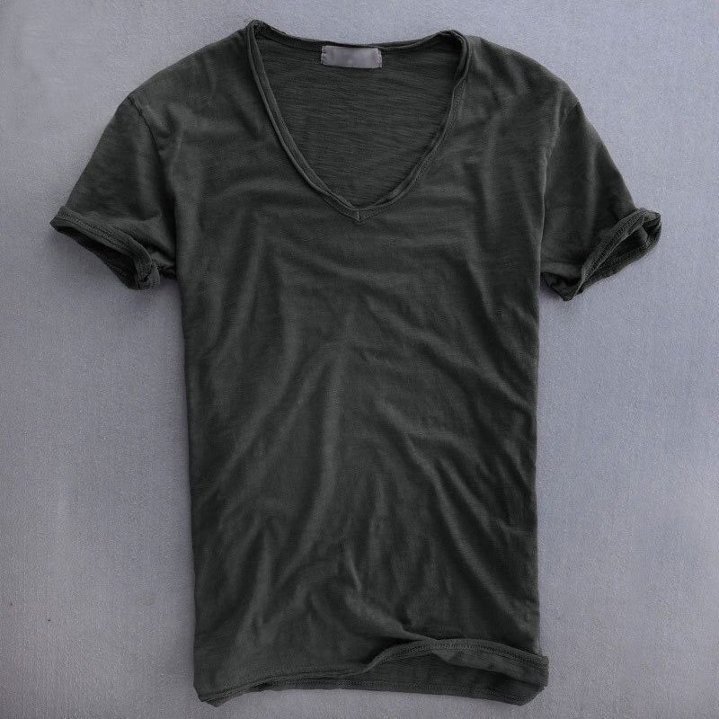 Afslappet T-shirt til mænd med V-hals