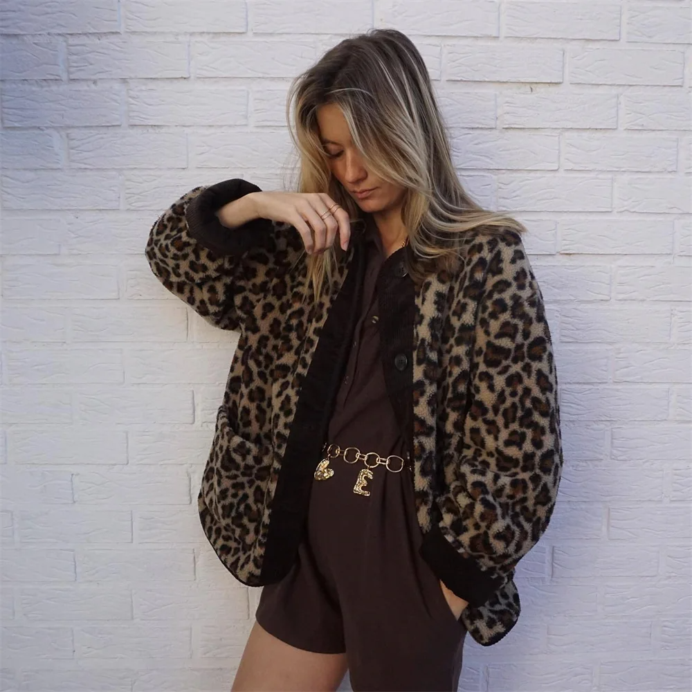 Leopard-printet jakke til kvinder