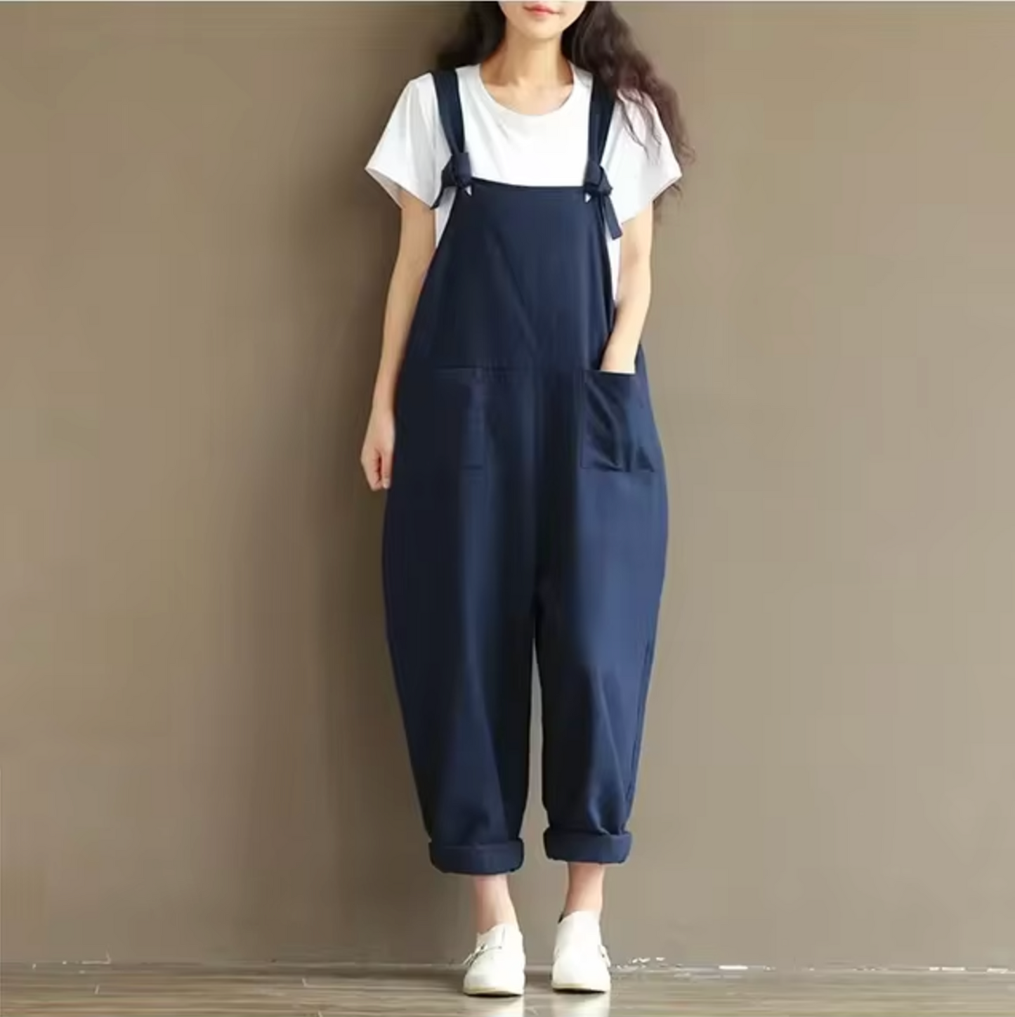 Jumpsuit med bomuldsbøjler til kvinder