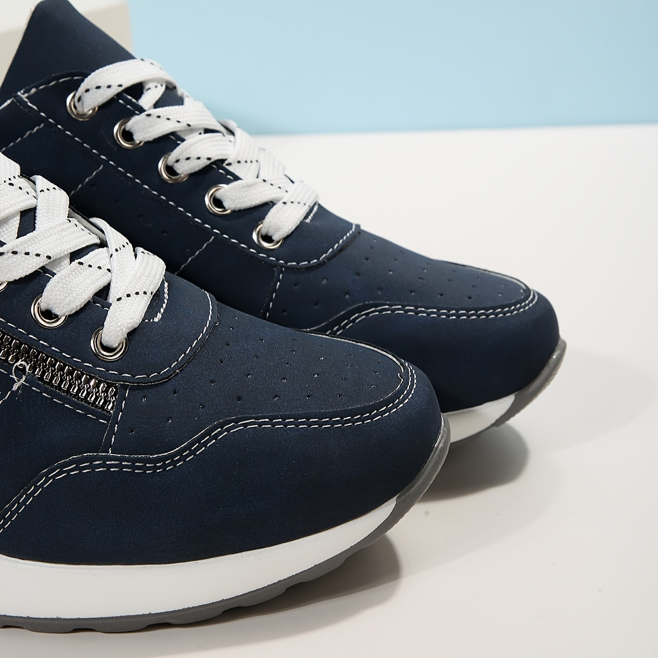 Kilehæl med lynlås i siden til kvinder