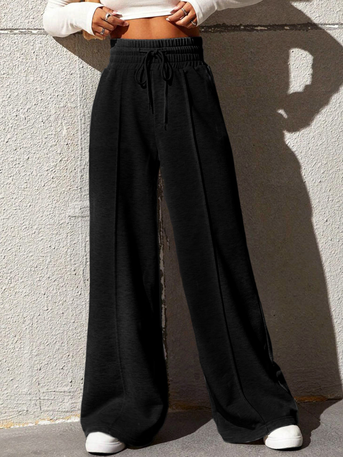 Fritidssweatpants med brede ben til kvinder