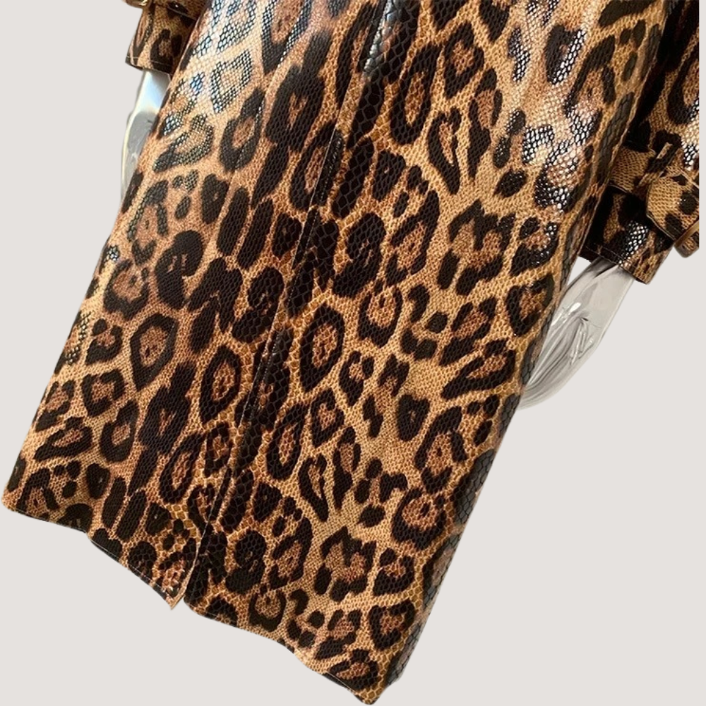 Langærmet kjole med leopardprint