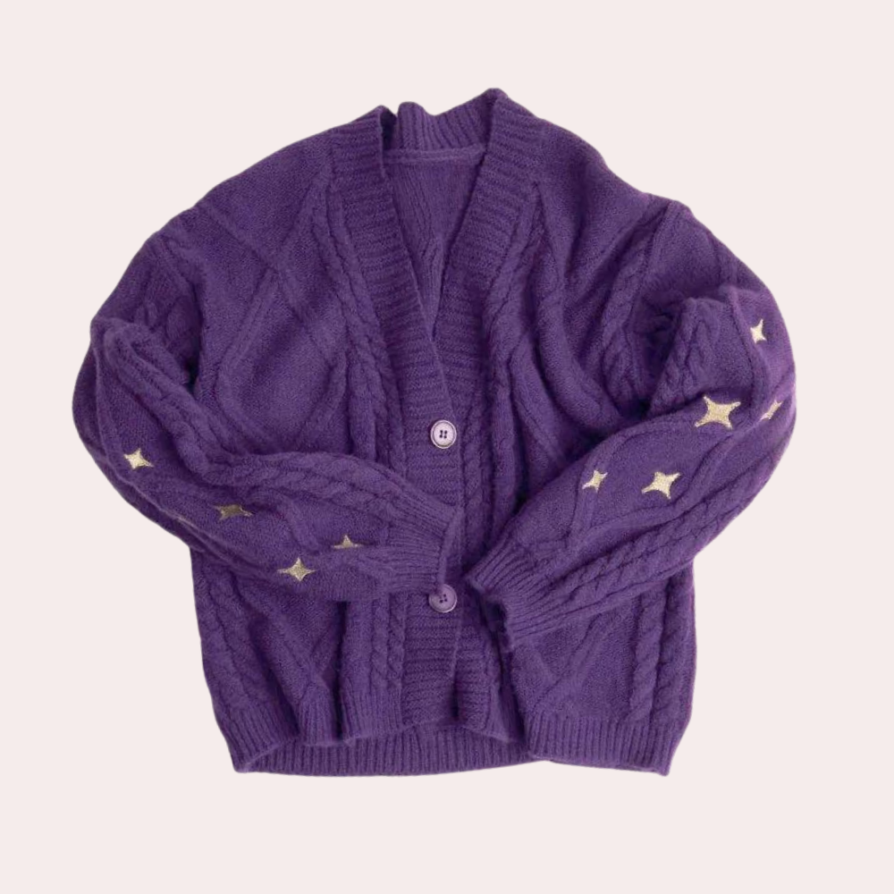 Strikket sweater med jordbærstjerne