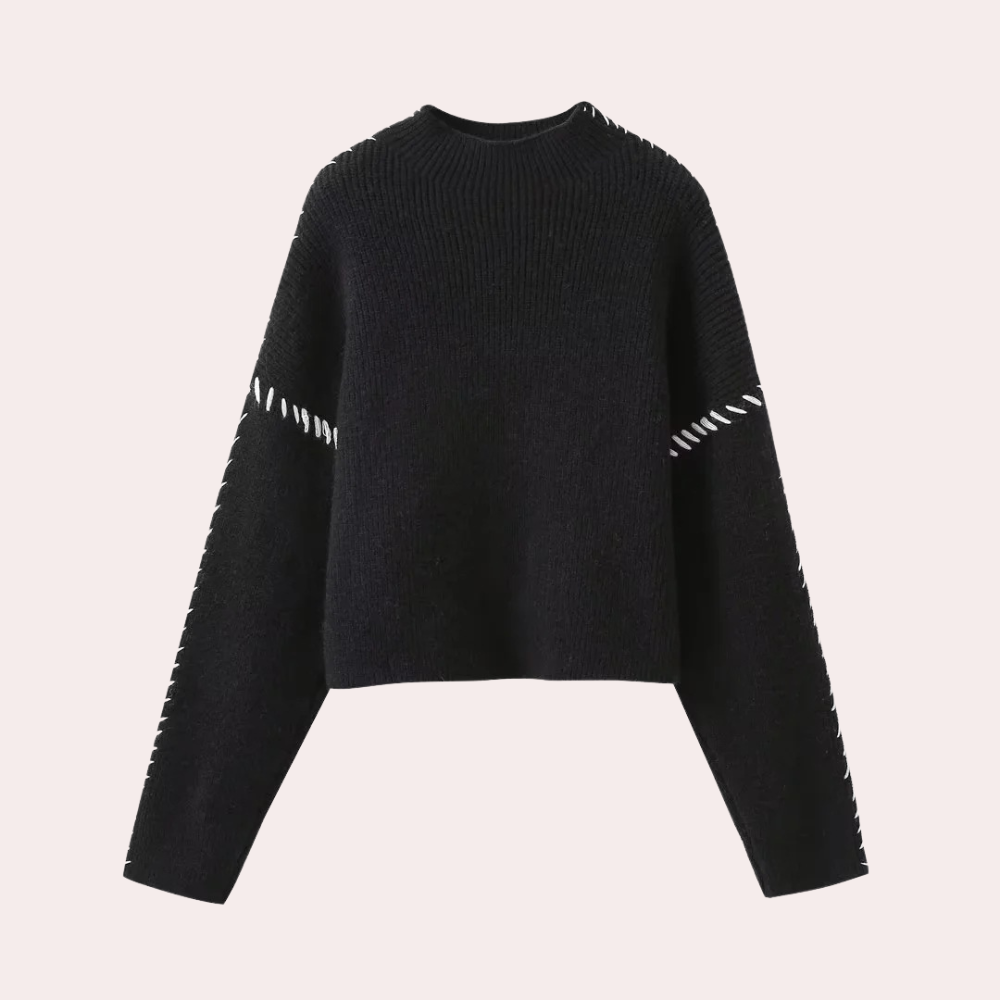 Strikket rullekravesweater med kontrastsyninger
