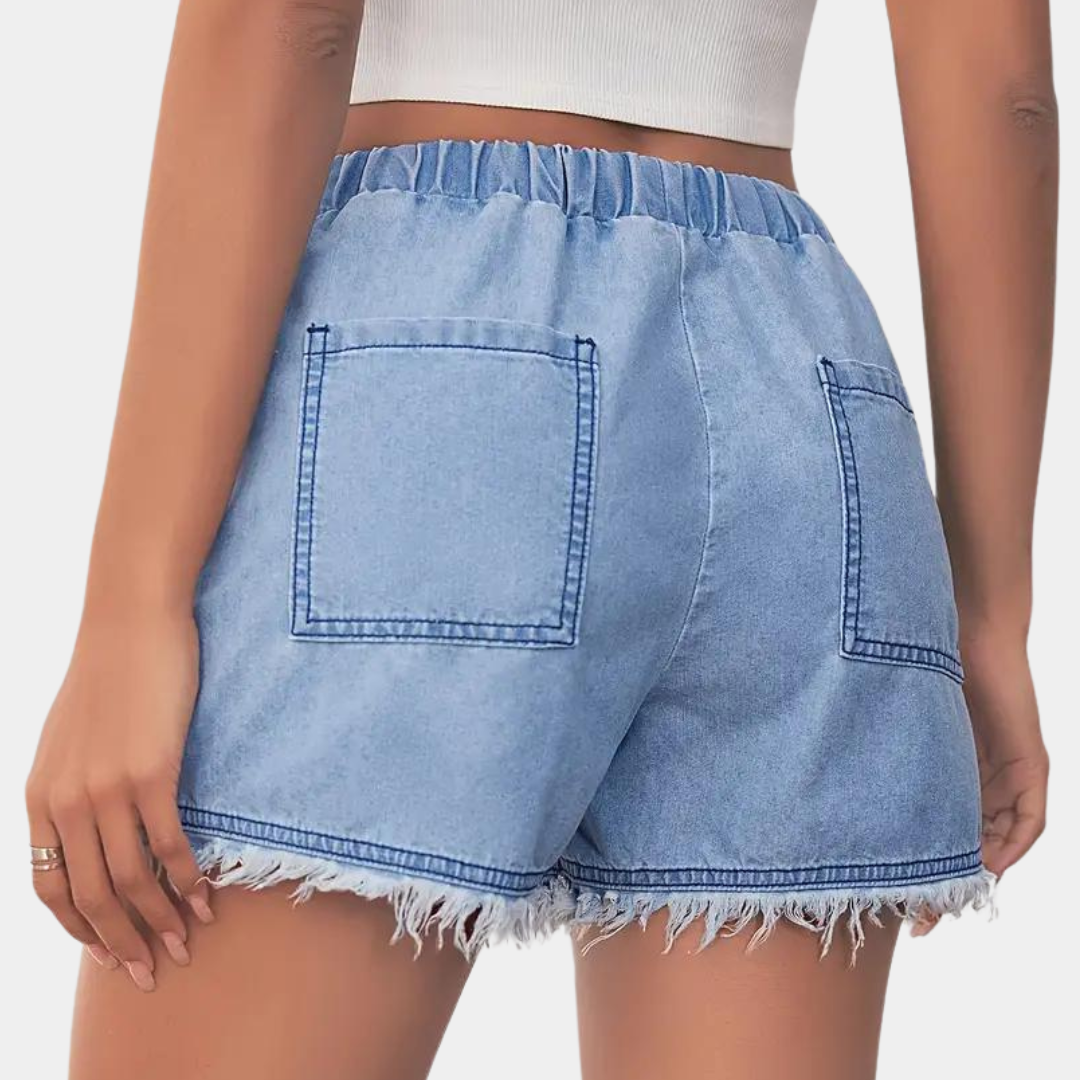 Free-style shorts med rå kant til kvinder
