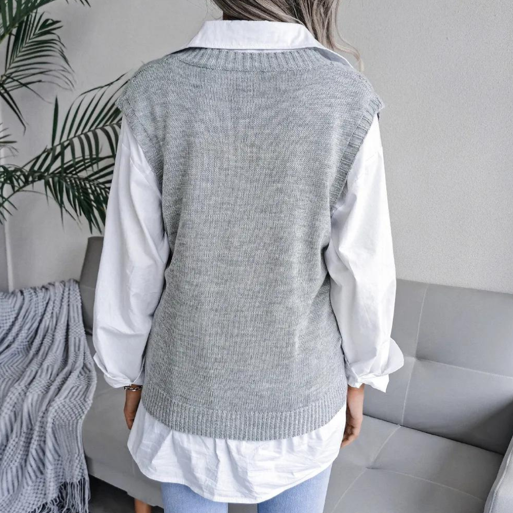 Kabelstrikket sweater med V-hals Vest