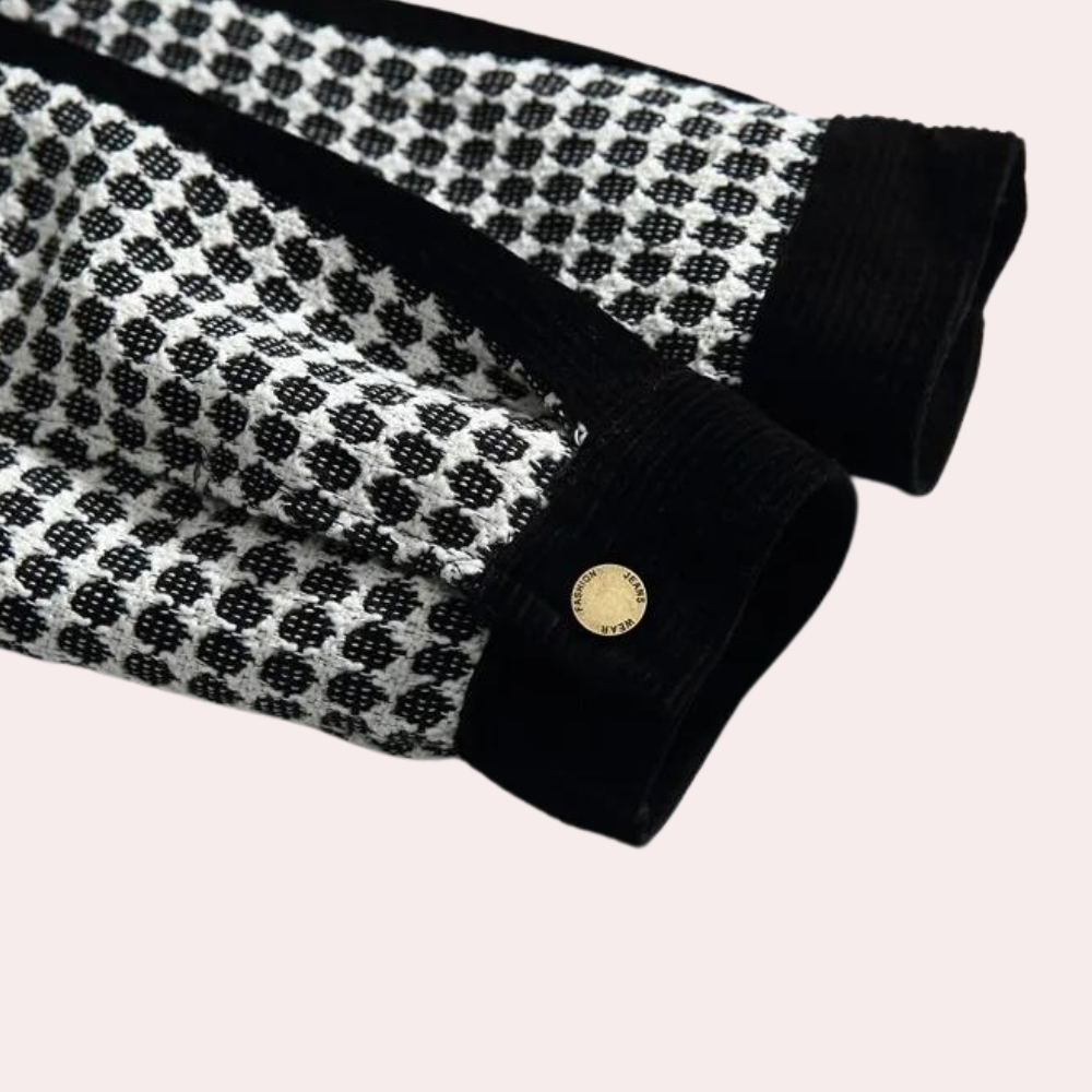 Sort og hvid langærmet polo