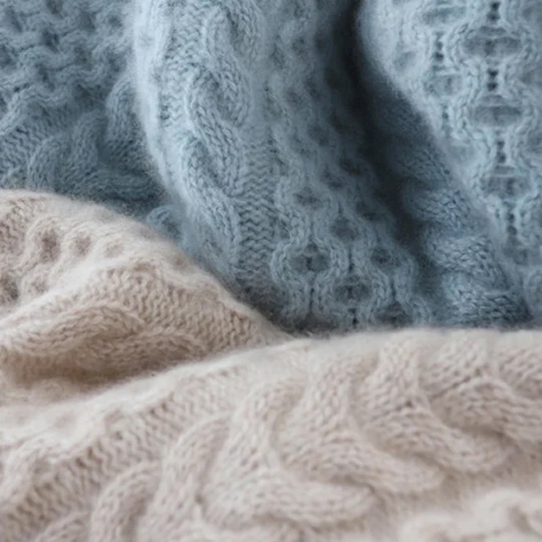 Fortykket løs sweater i kashmir