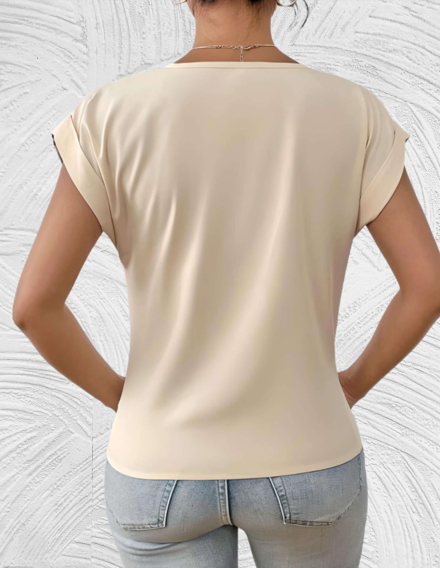 Bluse til kvinder med snoet front