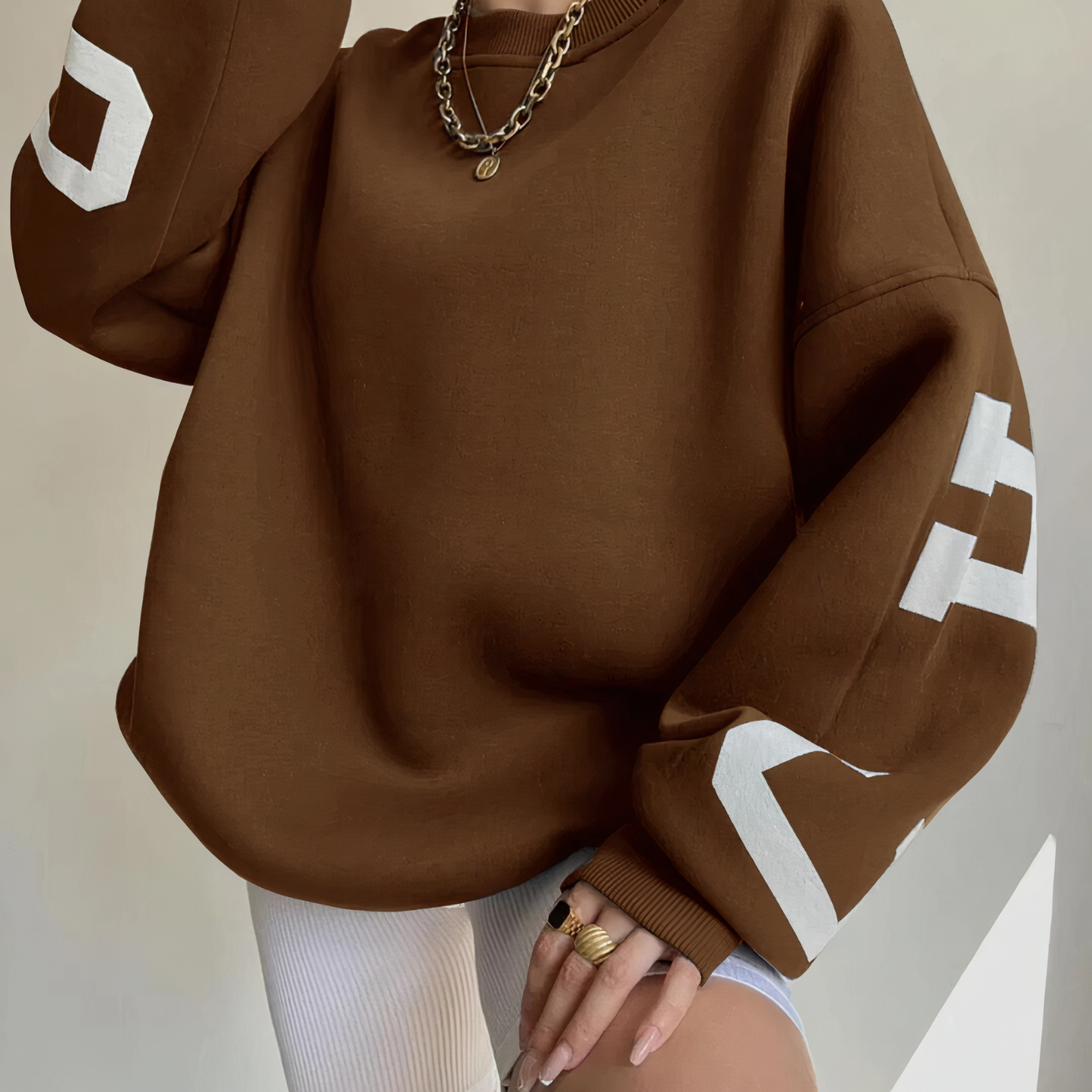 Oversize sweatshirt med bogstaver til kvinder