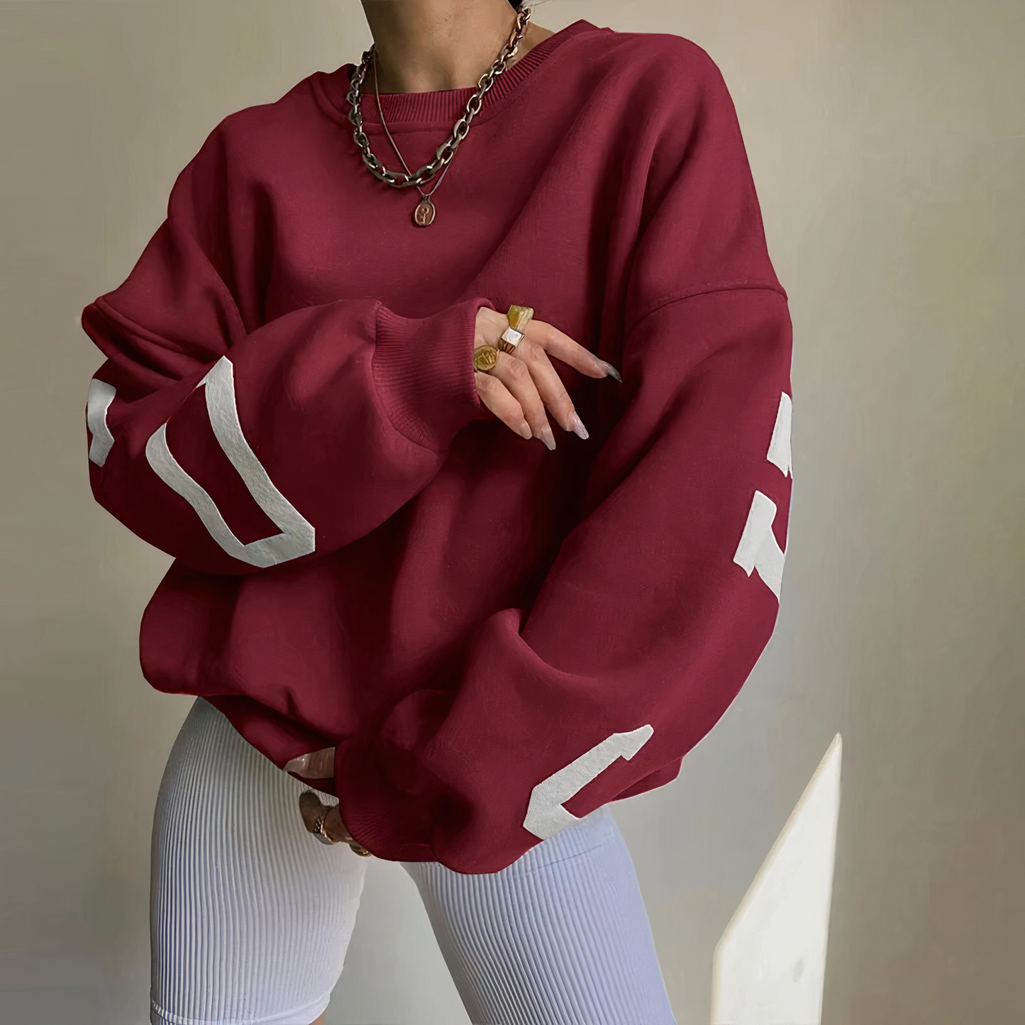 Oversize sweatshirt med bogstaver til kvinder