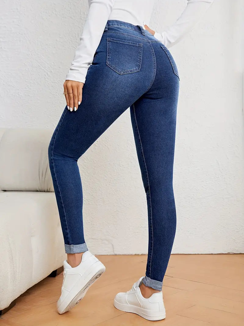 Stilfulde højtaljede jeans til kvinder