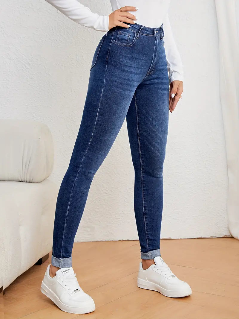 Stilfulde højtaljede jeans til kvinder