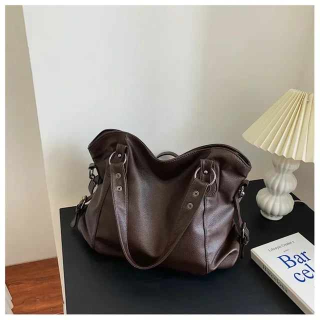 Elegant hobo-skuldertaske til kvinder