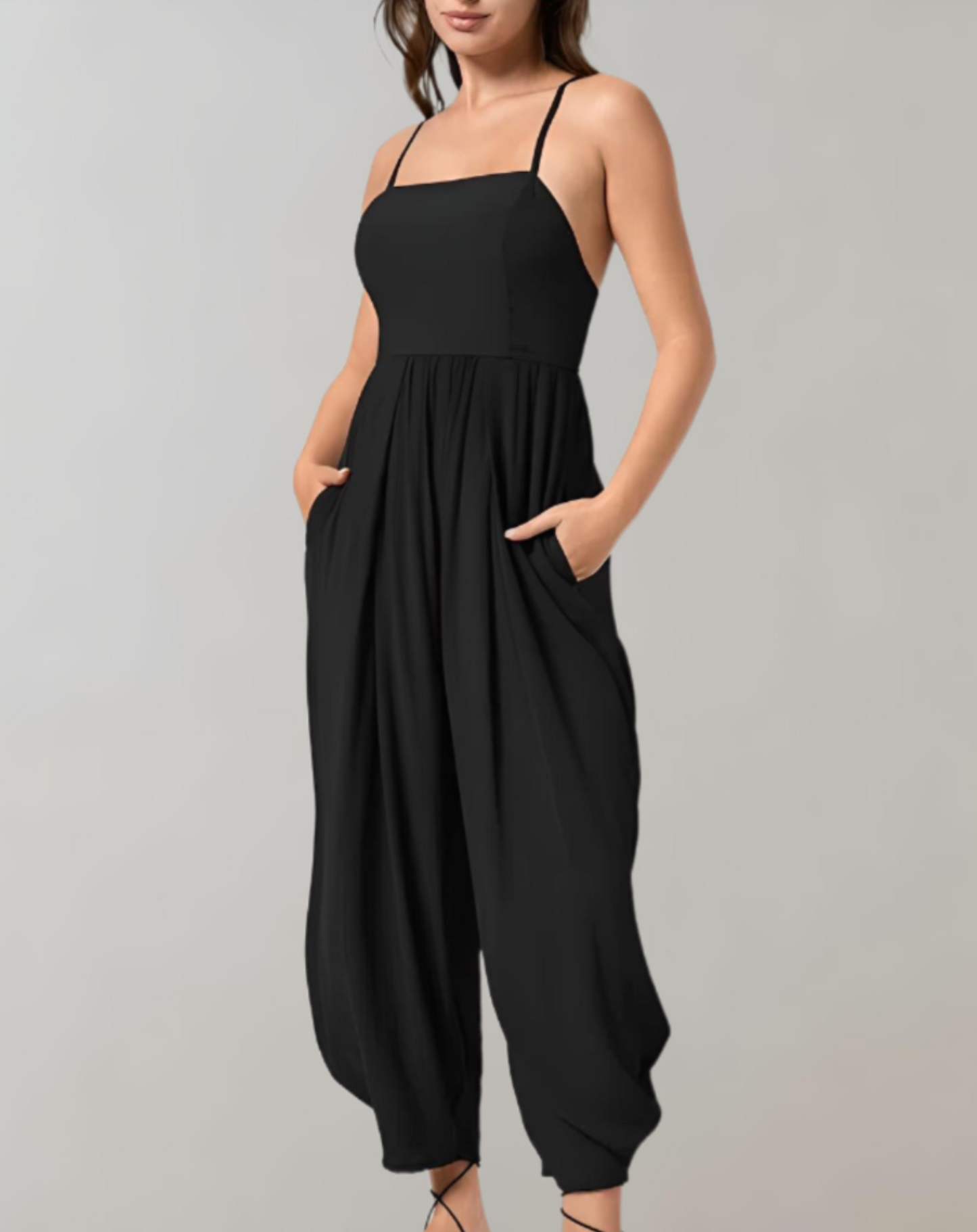 Elegance Jumpsuit med spaghettistropper til kvinder