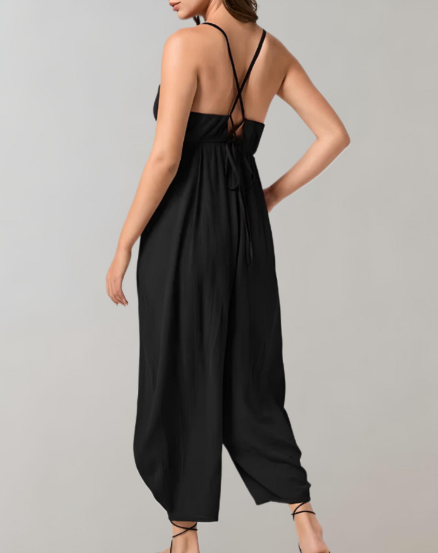 Elegance Jumpsuit med spaghettistropper til kvinder