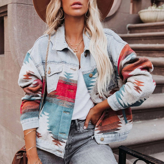 Boheme-denimjakke med stammeprint