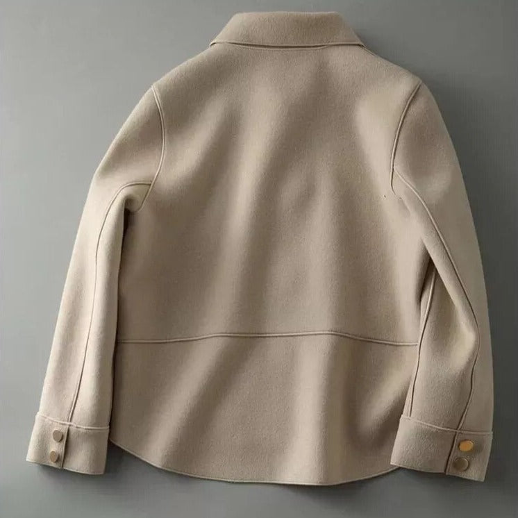 Vinterfrakke til kvinder med opvarmet button-down