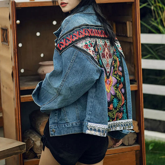 Boho denimjakke til kvinder i foråret