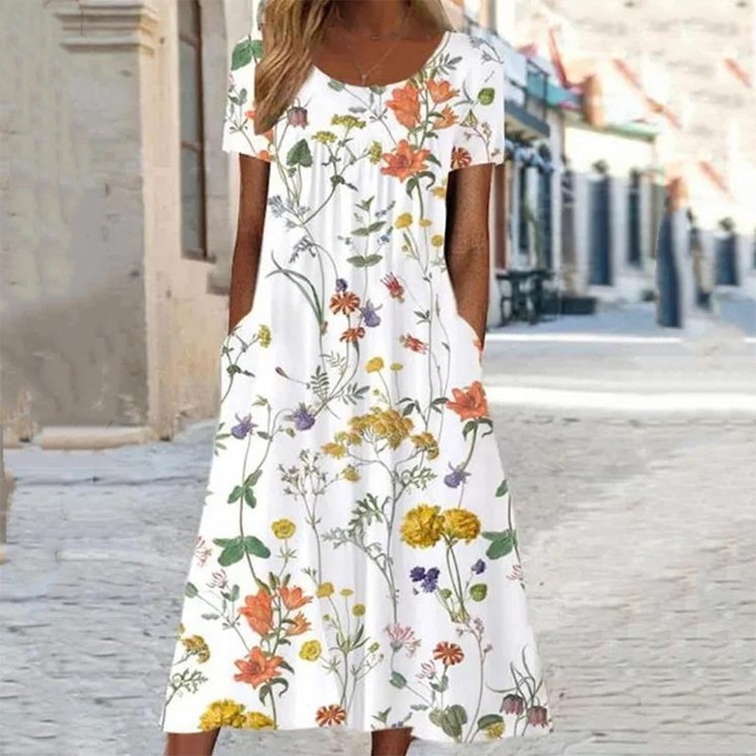 Afslappet blomstret kjole
