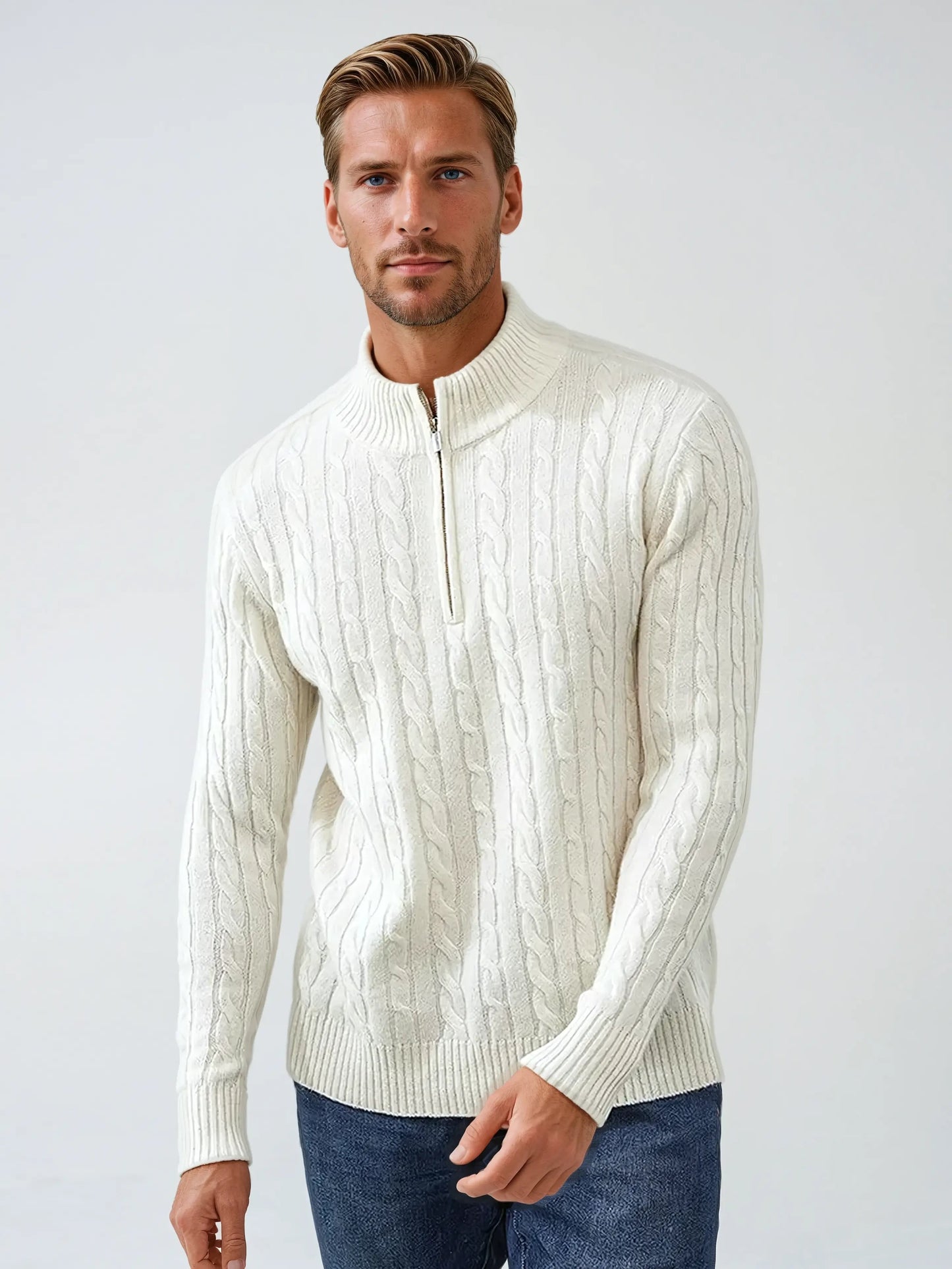 Hvid tyk sweater med lynlås