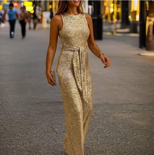 Forførende jumpsuit med glitter og åbne skuldre og ryg til kvinder