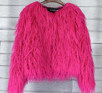 Fluffy kort jakke til kvinder