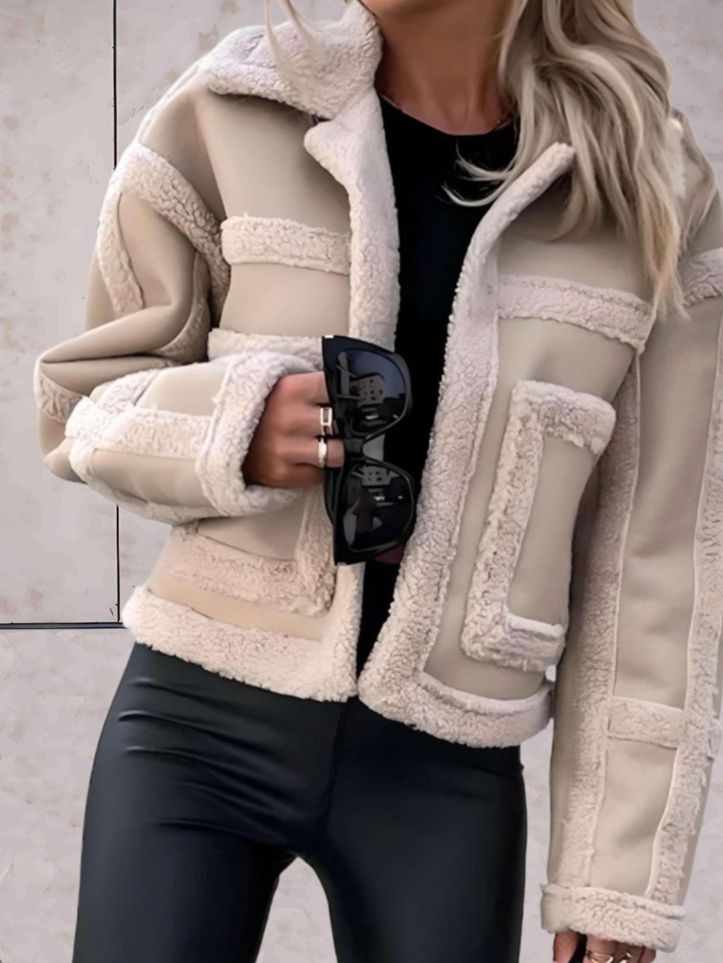 Jakke med imiteret shearling til kvinder