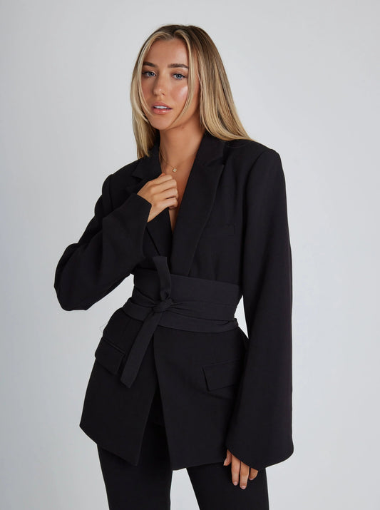Blazer med bælte til kvinder
