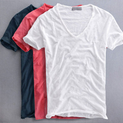 Afslappet T-shirt til mænd med V-hals