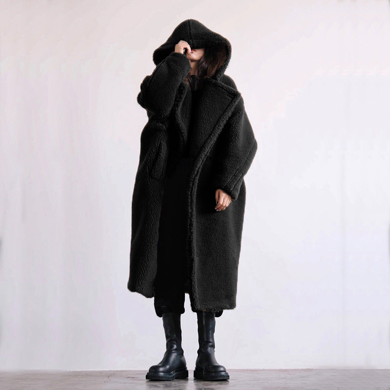 Oversized lang vinterfrakke i imiteret pels
