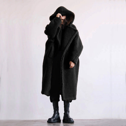 Oversized lang vinterfrakke i imiteret pels