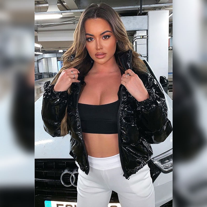 Kort pufferjakke til kvinder