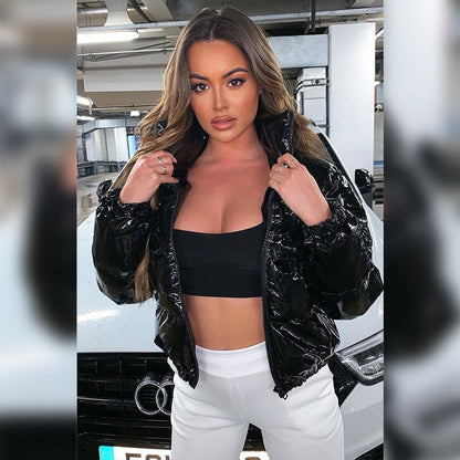 Kort pufferjakke til kvinder