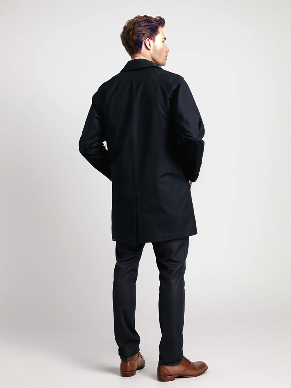 Elegant mackintosh med minimalistisk design