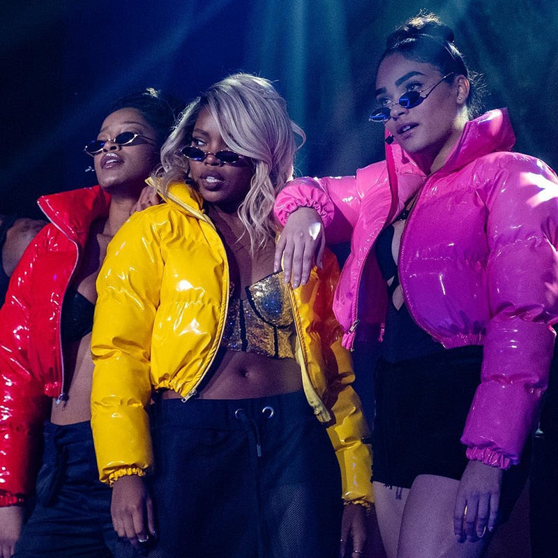 Kort pufferjakke til kvinder