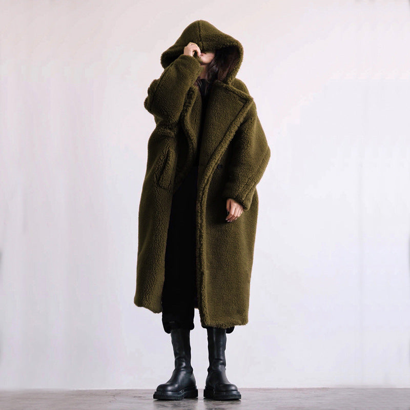 Oversized lang vinterfrakke i imiteret pels