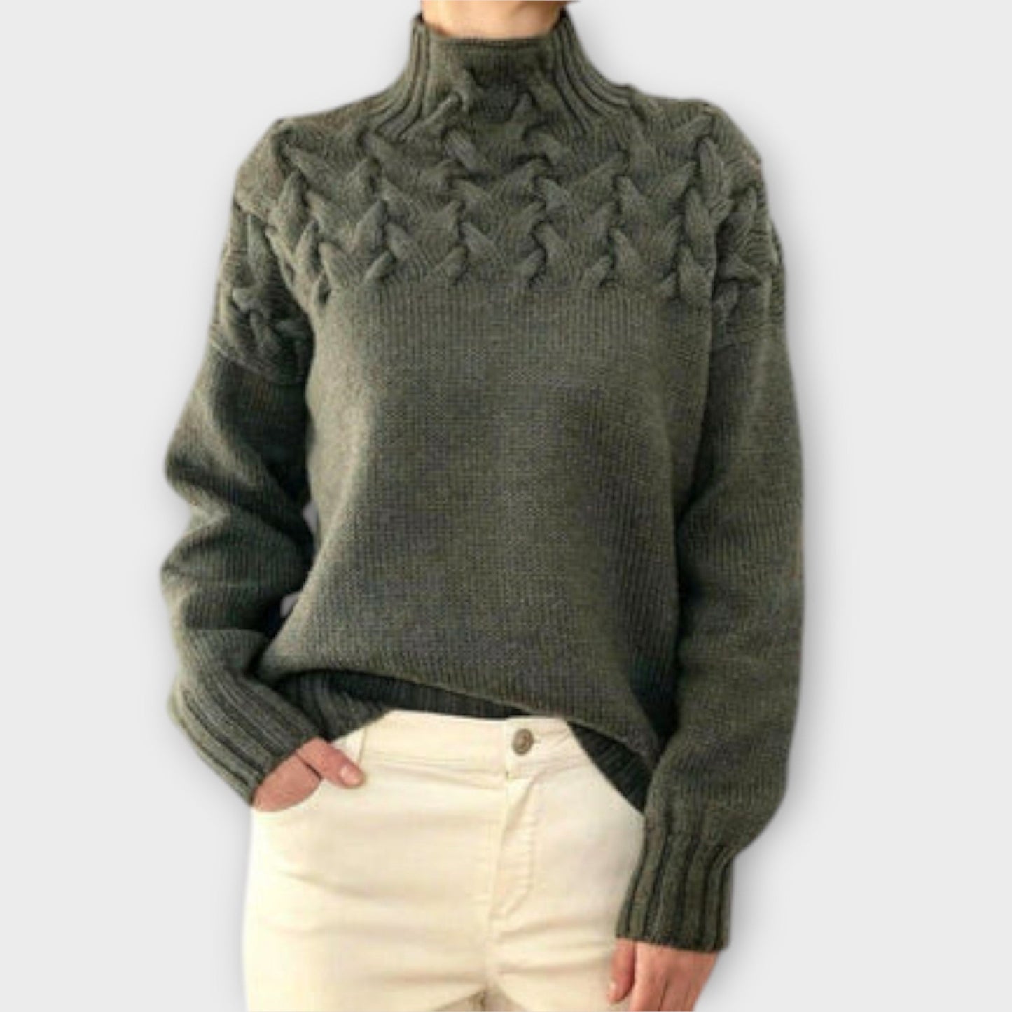 Dametrøje med snoningsstrik-detalje