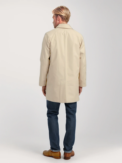 Elegant mackintosh med minimalistisk design
