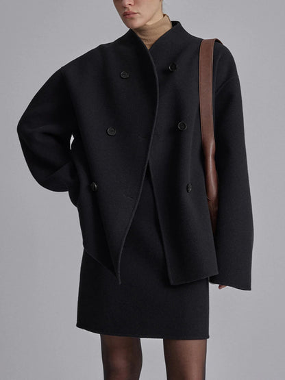 Oversized button-down jakke til damer | Kort beige jakke med moderne pasform