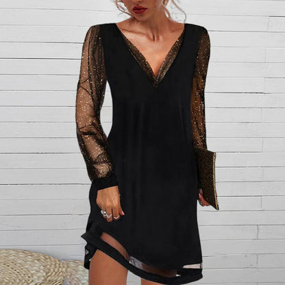 Elegant kjole med V-hals