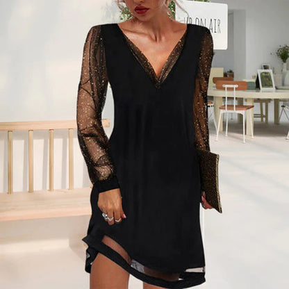 Elegant kjole med V-hals