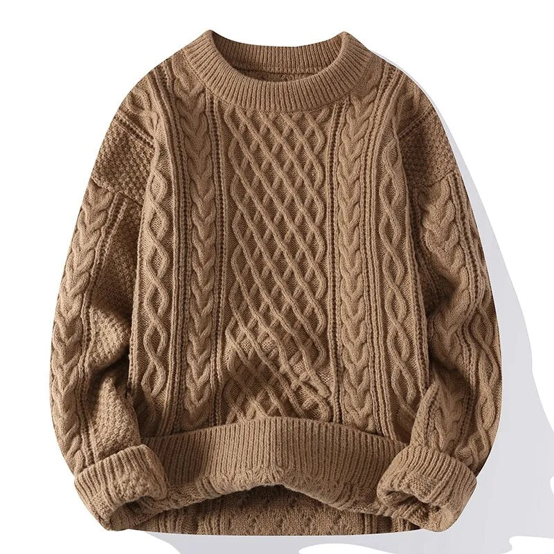 Hyggelig strikket kabeltrøje unisex
