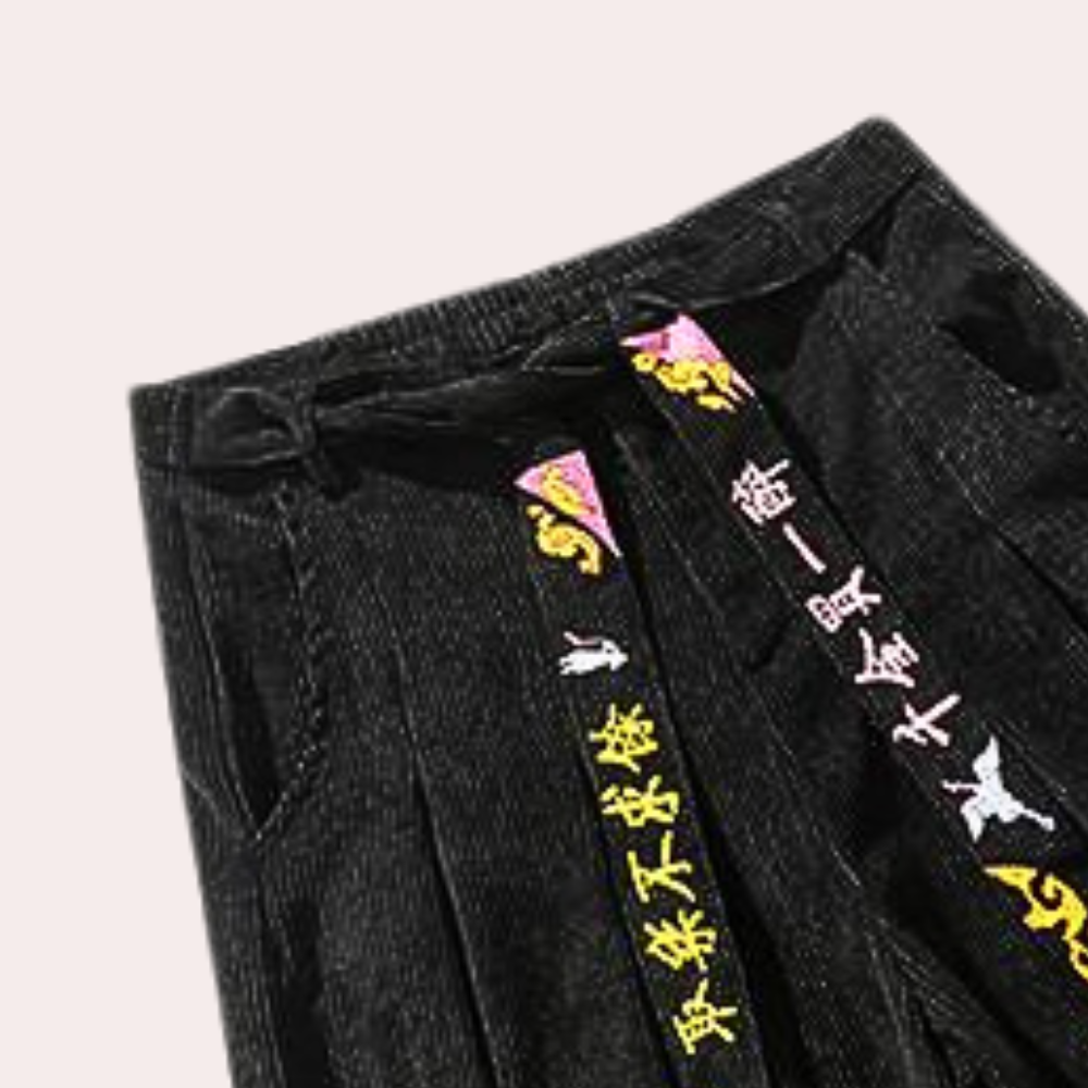 Trendy ribstrikkede bukser til mænd