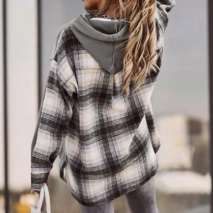 Elegant langærmet sweater i patchwork-design