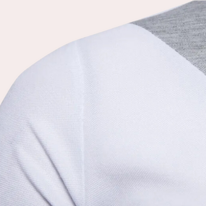 Poloshirt med geometrisk mønster i farver