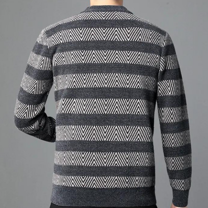 Stilfuld strikket pullover til ham