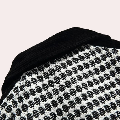 Sort og hvid langærmet polo