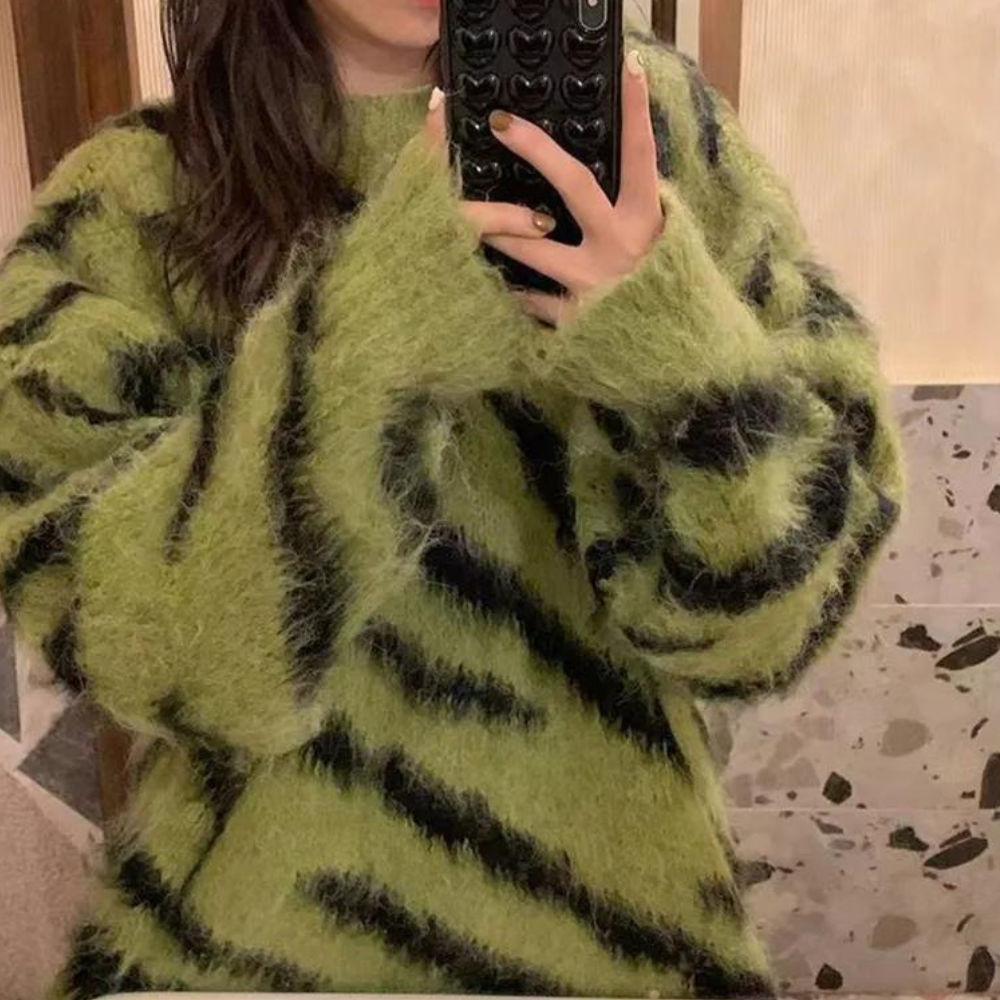 Overdimensioneret fuzzy chevron-sweater